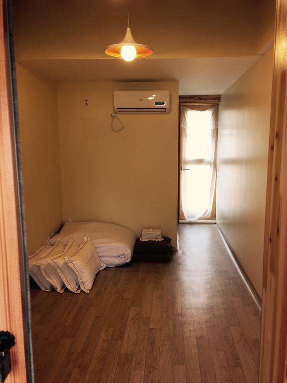 Jeonju Indigo Hanok Guesthouse Ruang foto